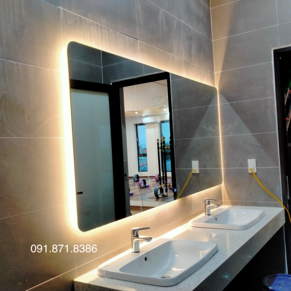 Gương kính đèn led treo tường phòng tắm nhà vệ sinh cao cấp