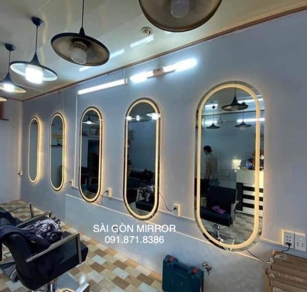 Gương soi treo tường tiệm Salon cắt tóc TPHCM có đèn led